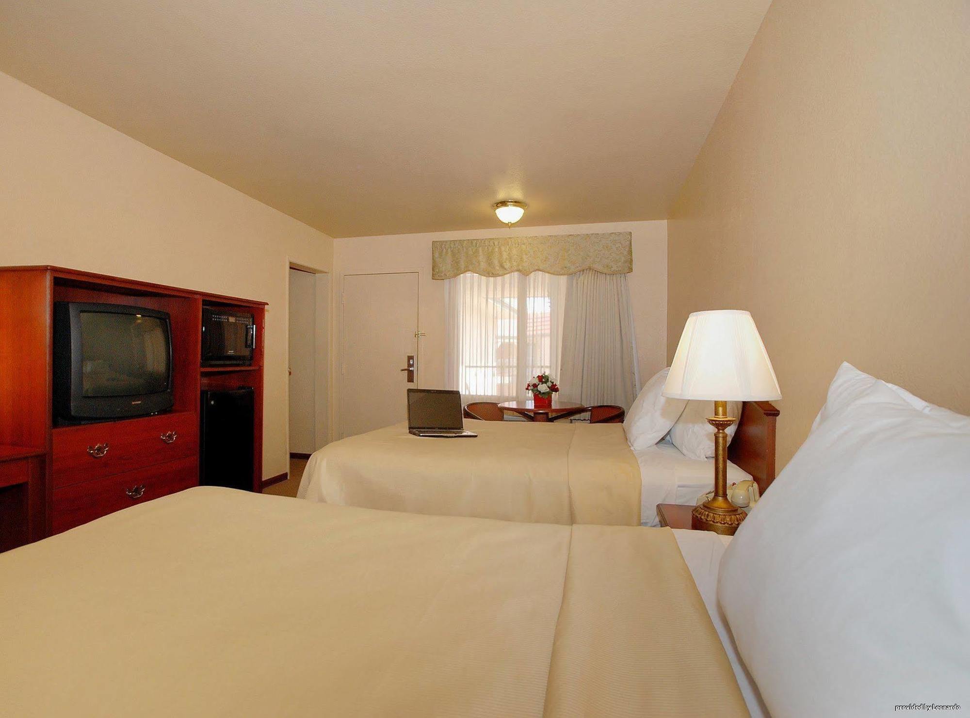 Rancho San Diego Inn & Suites El Cajon Pokój zdjęcie
