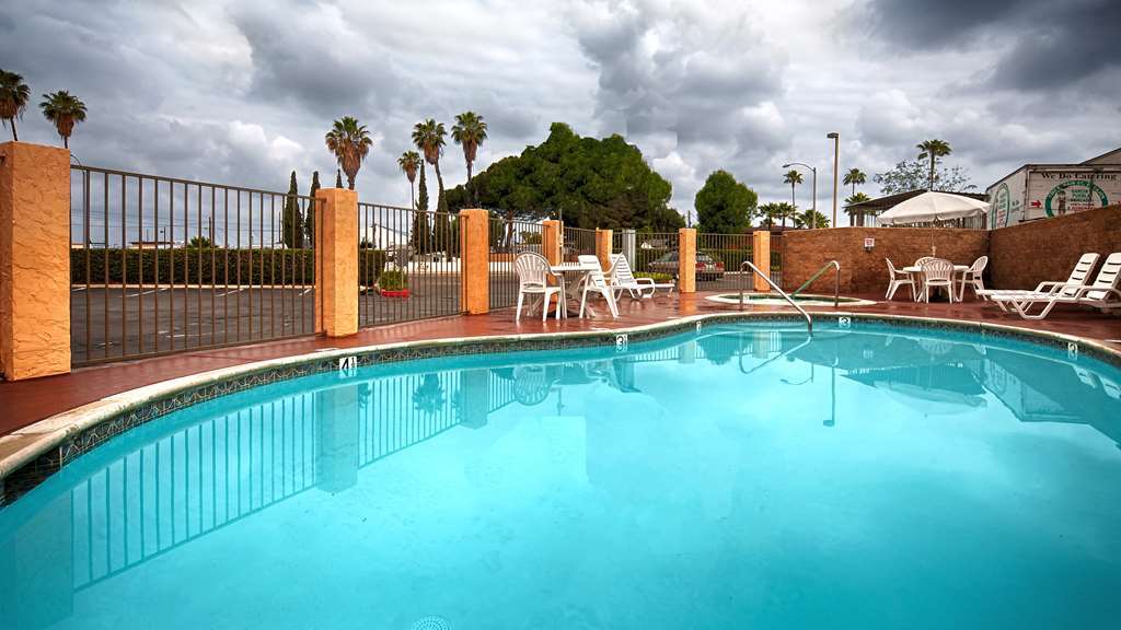 Rancho San Diego Inn & Suites El Cajon Udogodnienia zdjęcie